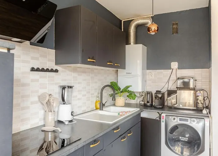 Apartment Chaleureux 5 Mn Du Centre T2 *